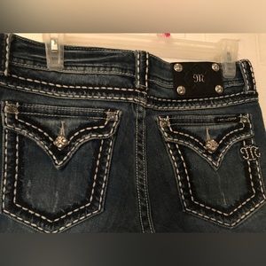 Miss Me jeans brand new with out tags size 28, boot cut